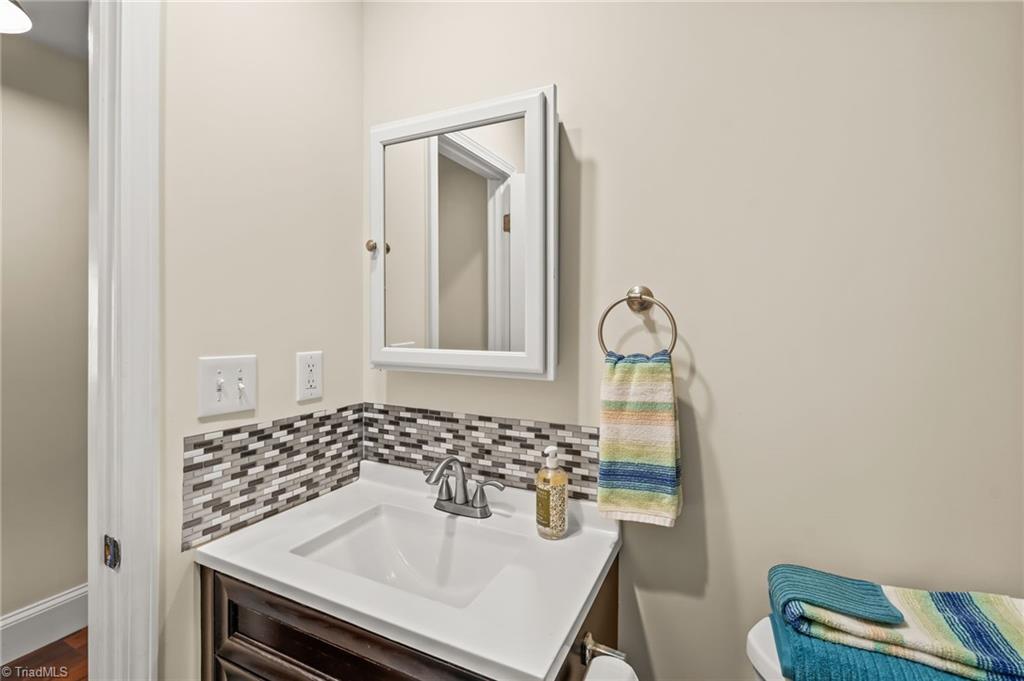 264 Beddington Street High Point, NC 27260 - Photo 20 of 29