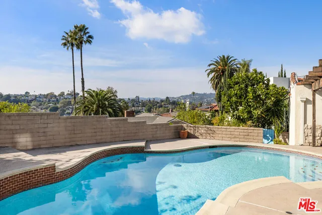 $2,295,000 | 2608 Ivanhoe Drive, Los Angeles, CA 90039