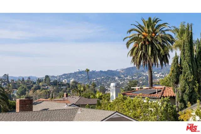 $2,295,000 | 2608 Ivanhoe Drive, Los Angeles, CA 90039