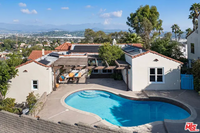 $2,295,000 | 2608 Ivanhoe Drive, Los Angeles, CA 90039