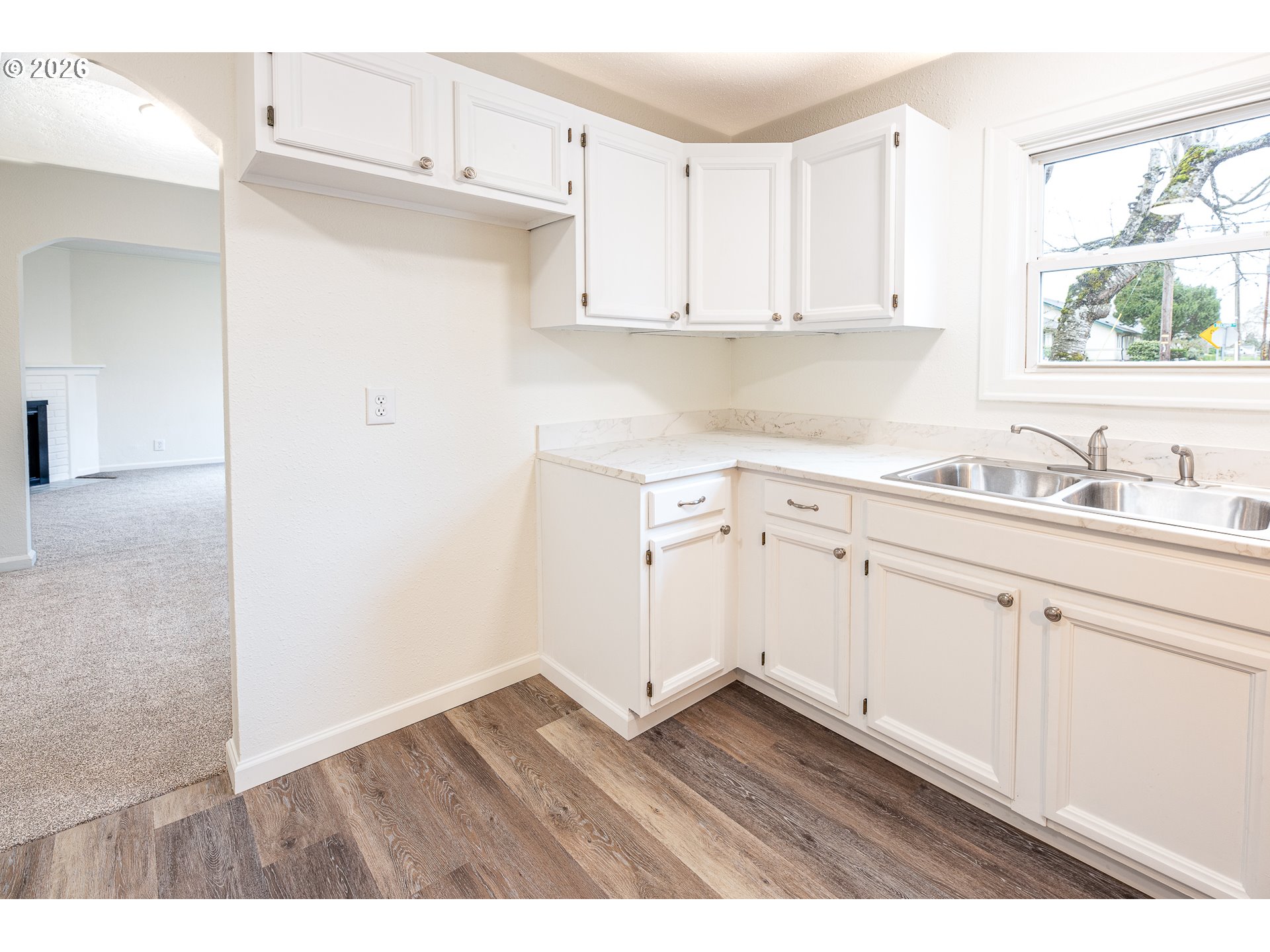 1305 South Second Street Lebanon, OR 97355 - Photo 14 of 39