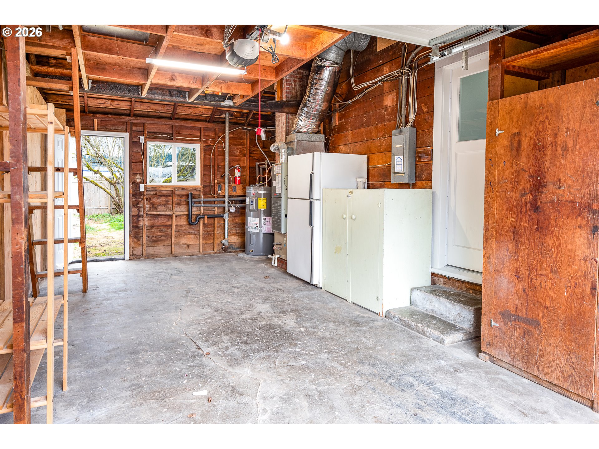 1305 South Second Street Lebanon, OR 97355 - Photo 33 of 39