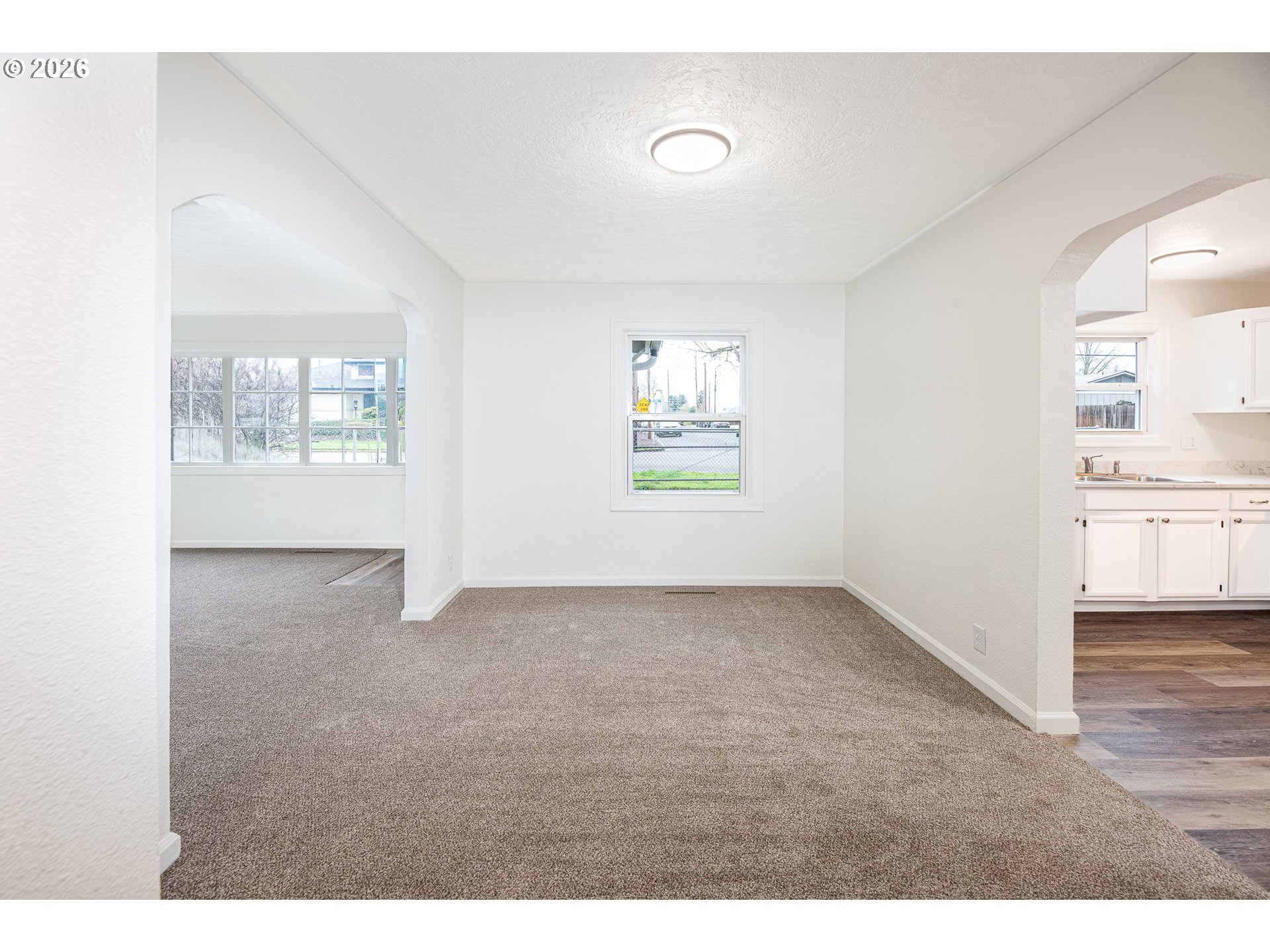 1305 South Second Street Lebanon, OR 97355 - Photo 7 of 39