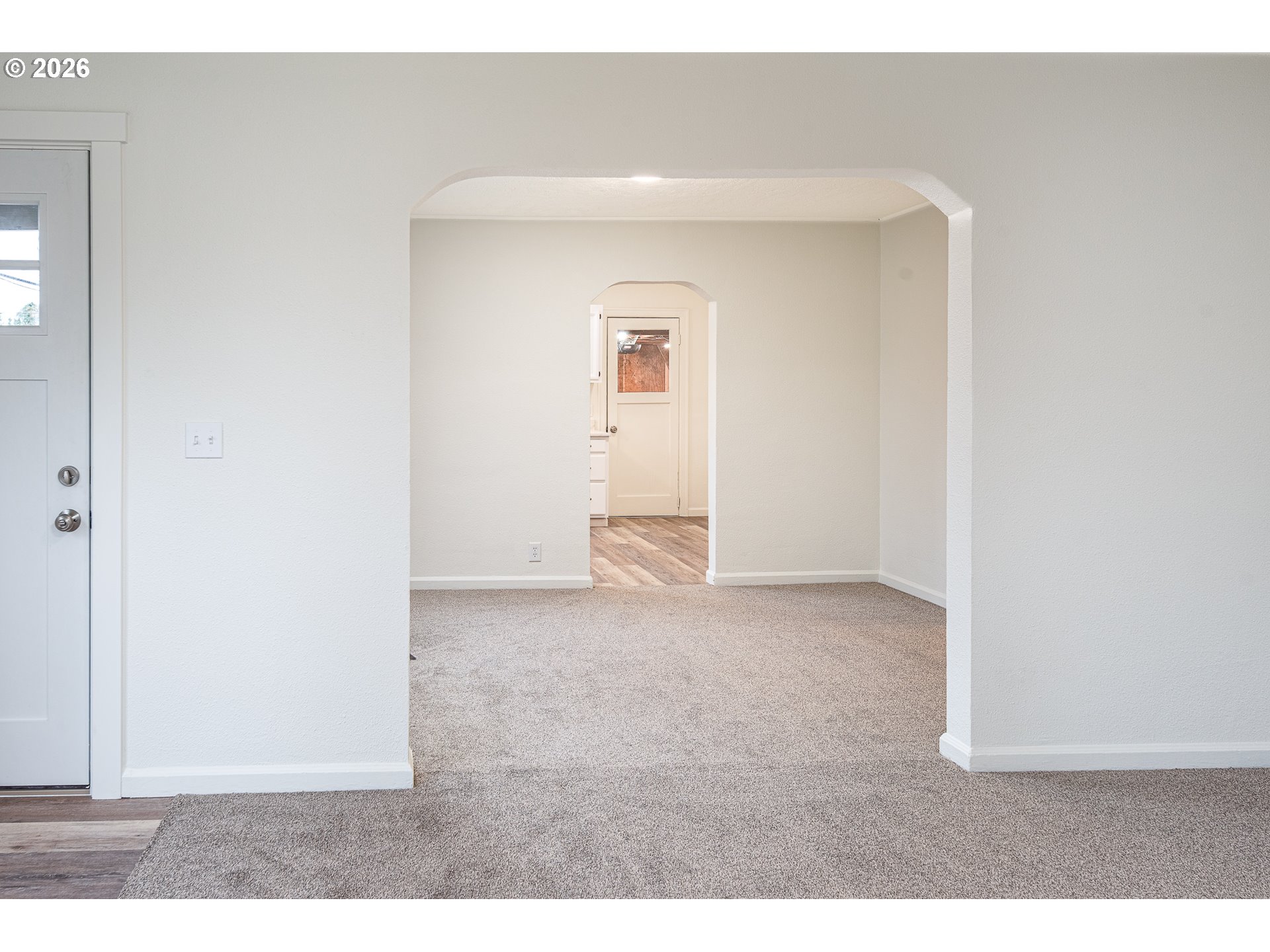 1305 South Second Street Lebanon, OR 97355 - Photo 10 of 39