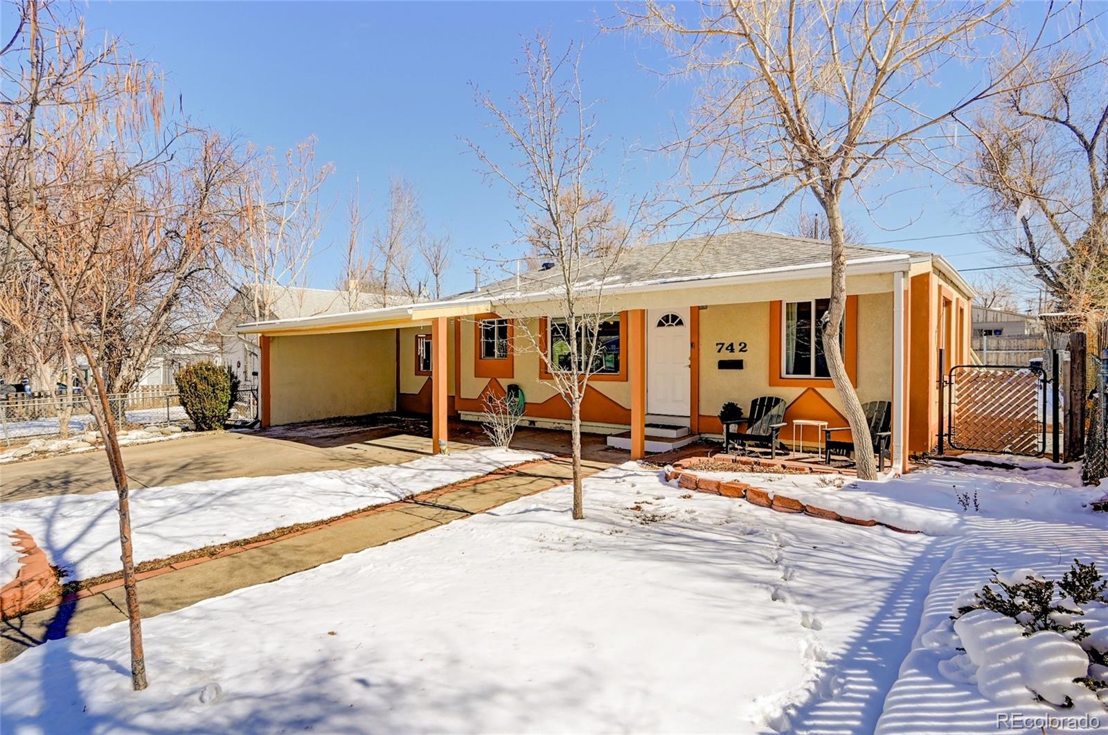 742 Perry Street Denver, CO 80204 - Photo 2 of 33