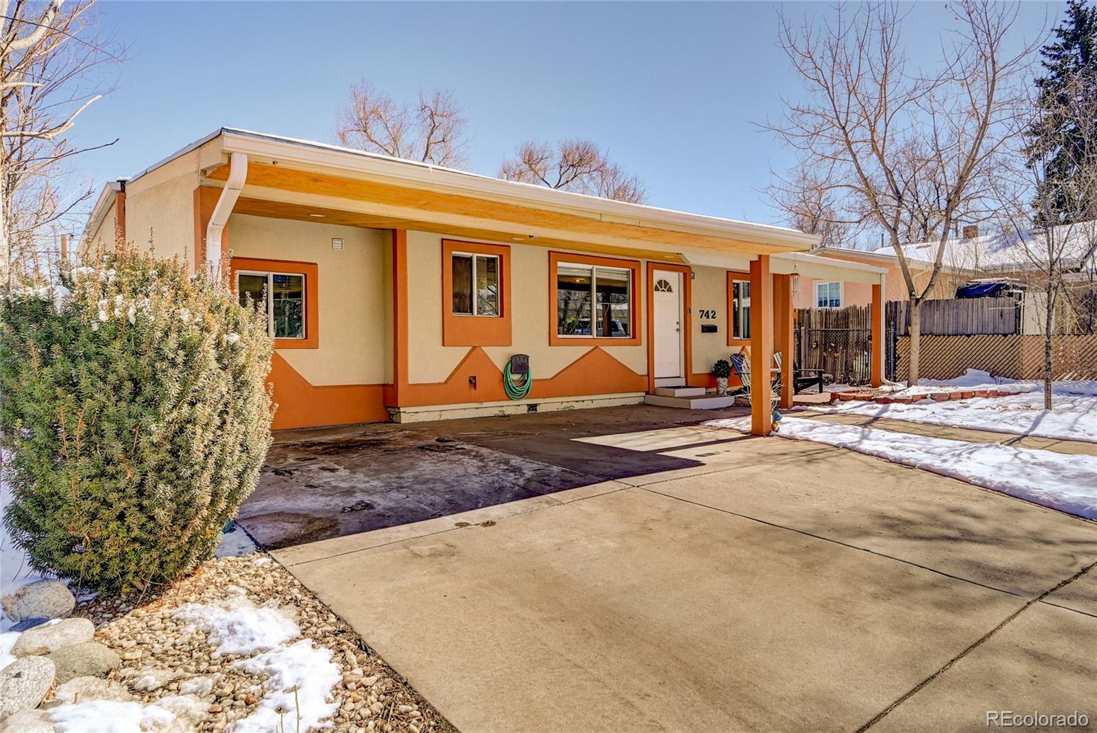 742 Perry Street Denver, CO 80204 - Photo 3 of 33