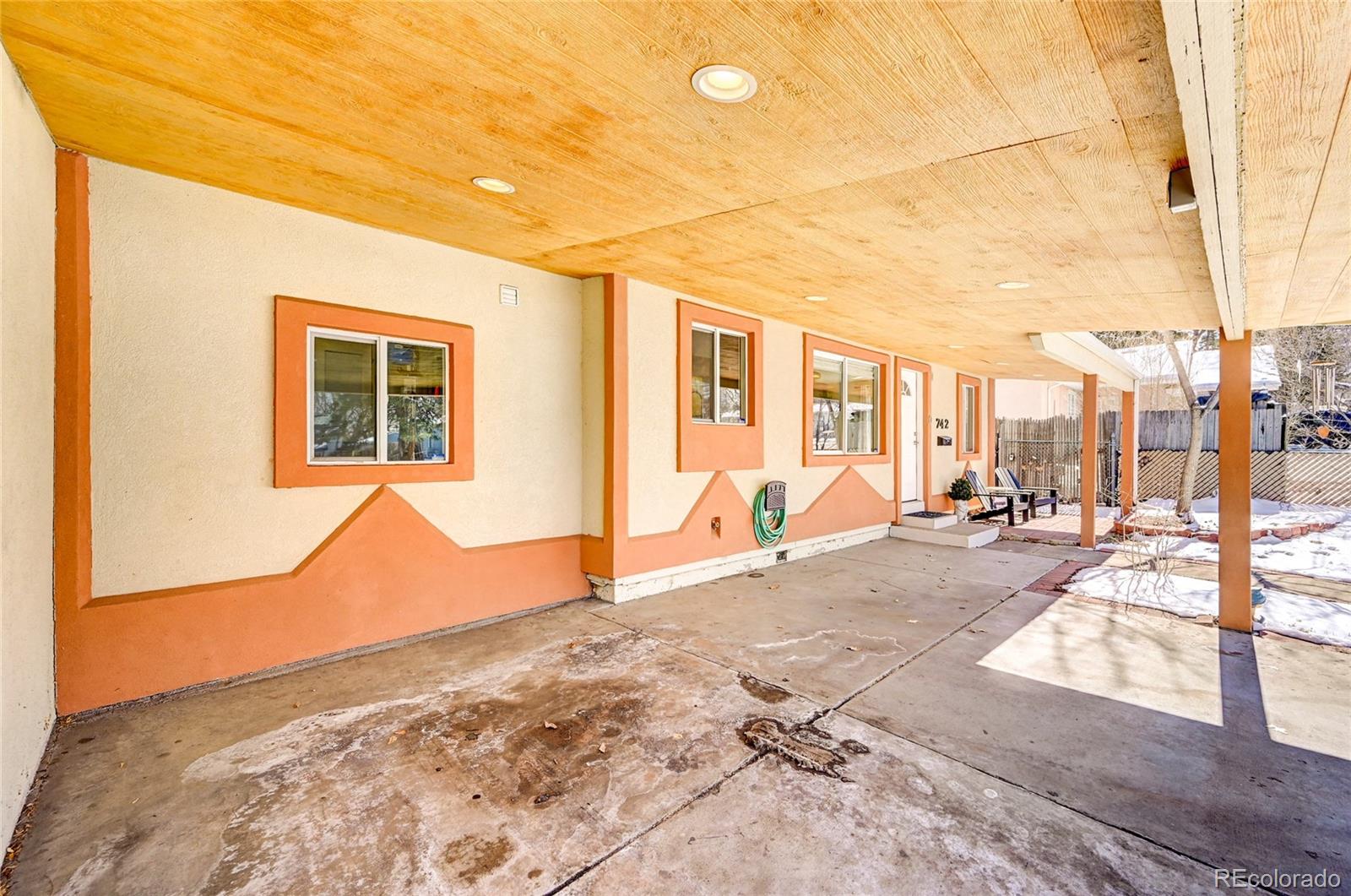 742 Perry Street Denver, CO 80204 - Photo 4 of 33