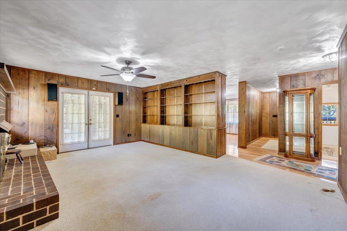 3737 Bore Auger Road Blue Ridge, VA 24064 - Photo 21 of 100 014-MIB09334