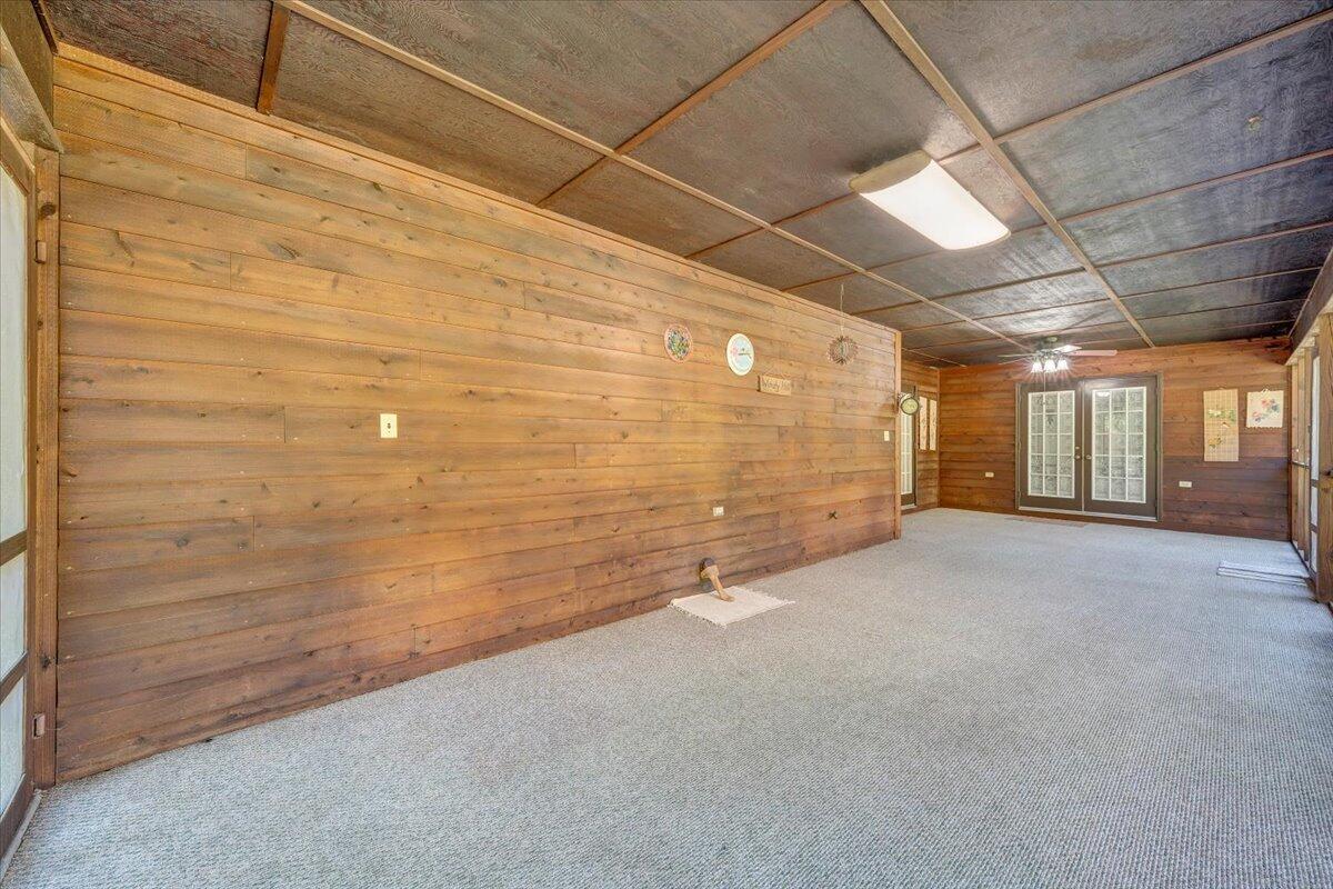 3737 Bore Auger Road Blue Ridge, VA 24064 - Photo 28 of 100 a view of a livingroom with an empty space