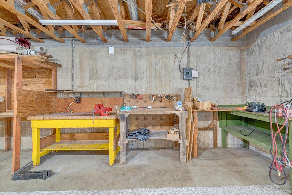 3737 Bore Auger Road Blue Ridge, VA 24064 - Photo 59 of 100 052-MIB09256