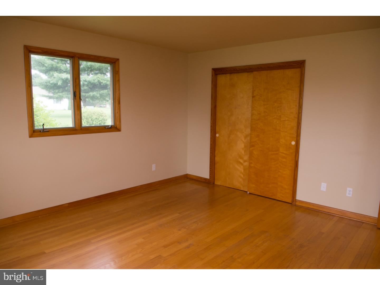 570 Long Lane Road Walnutport, PA 18088 - Photo 13 of 15 Gallery Image 13