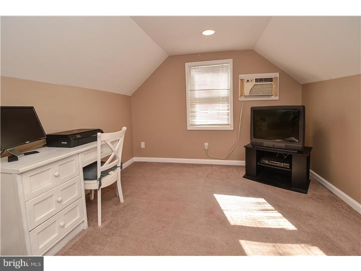 38 James Road Hatboro, PA 19040 - Photo 11 of 14