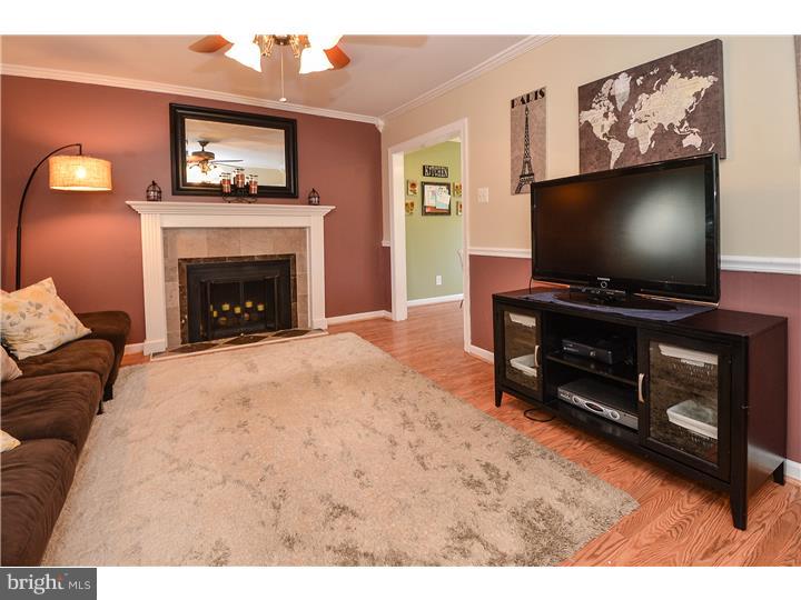 38 James Road Hatboro, PA 19040 - Photo 3 of 14