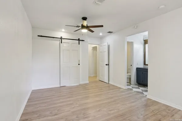 a view of empty room