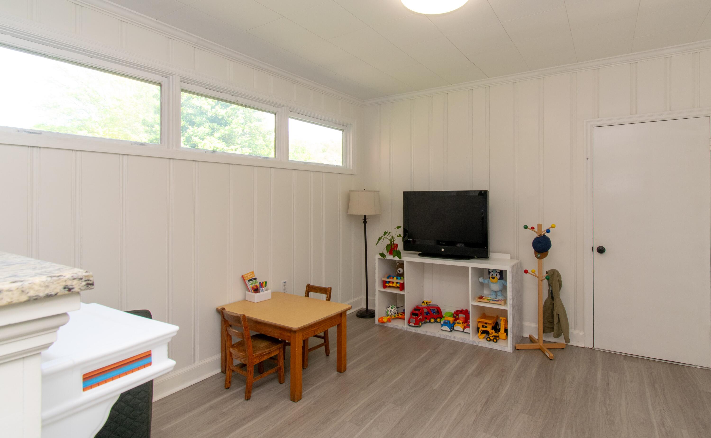2731 Deerfield Road Southwest Roanoke, VA 24015 - Photo 16 of 47 DSC_0040