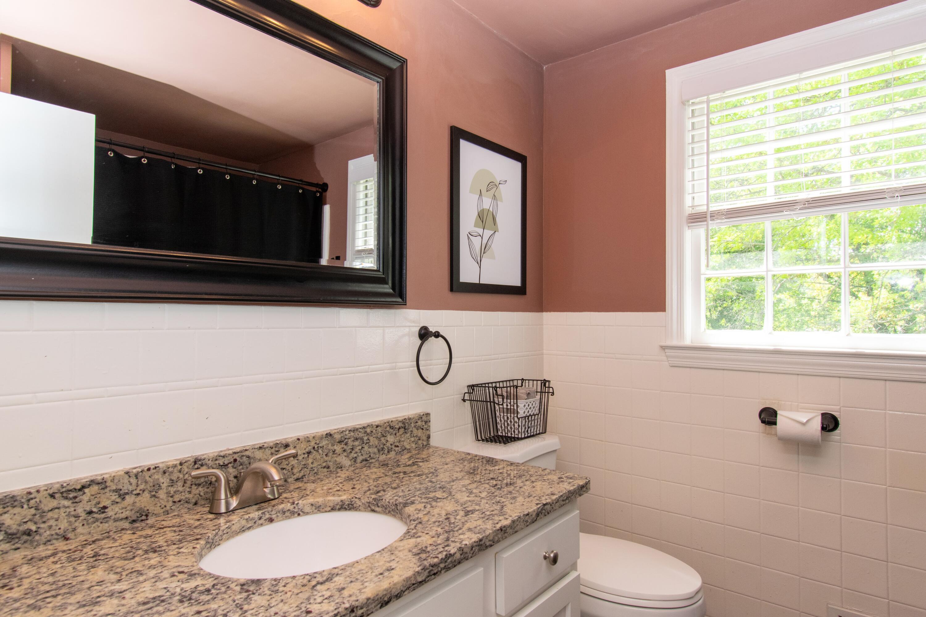2731 Deerfield Road Southwest Roanoke, VA 24015 - Photo 36 of 47 DSC_0012