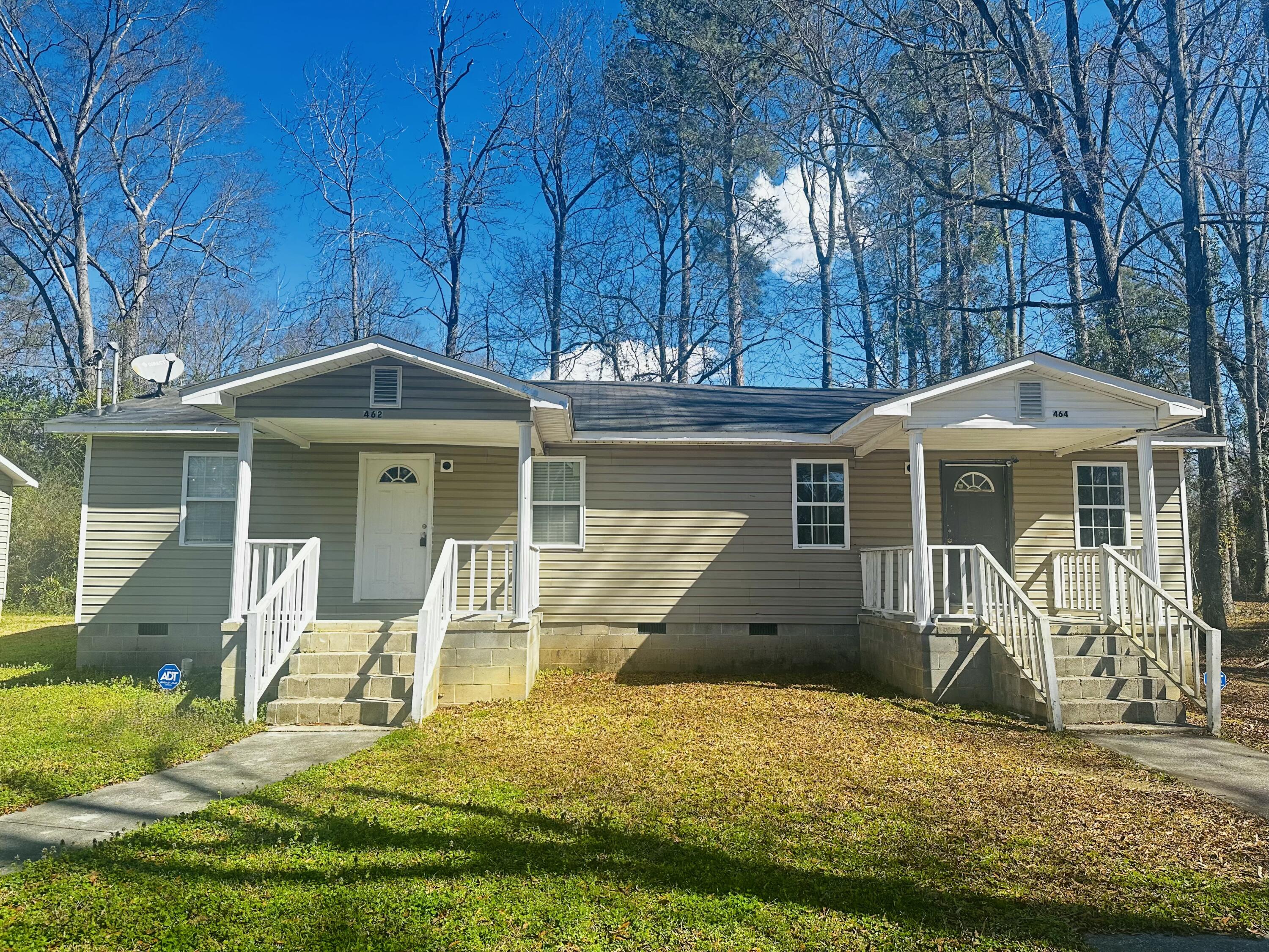 462 Bussey Avenue Thomson, GA 30824 - Photo 1 of 8 IMG_5426