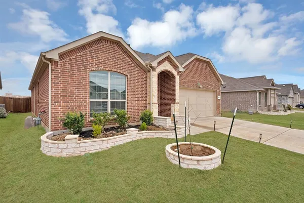 $2,450 | 3313 Chasemoor Drive, Denton, TX 76207