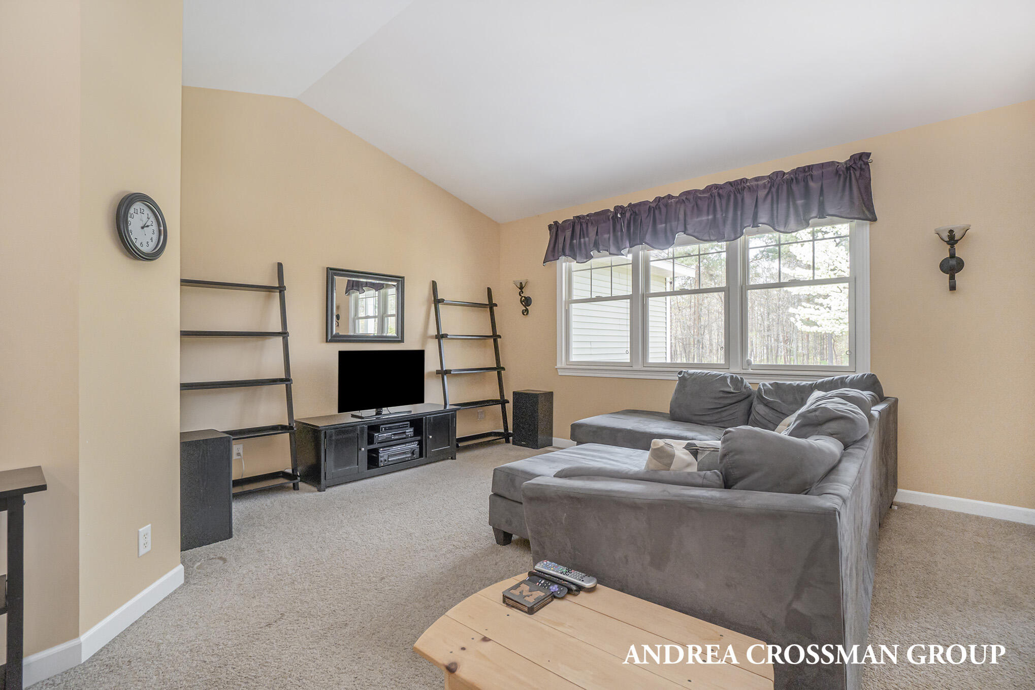 14962 Sandstone Road Grand Haven, MI 49417 - Photo 13 of 39 DSC08114