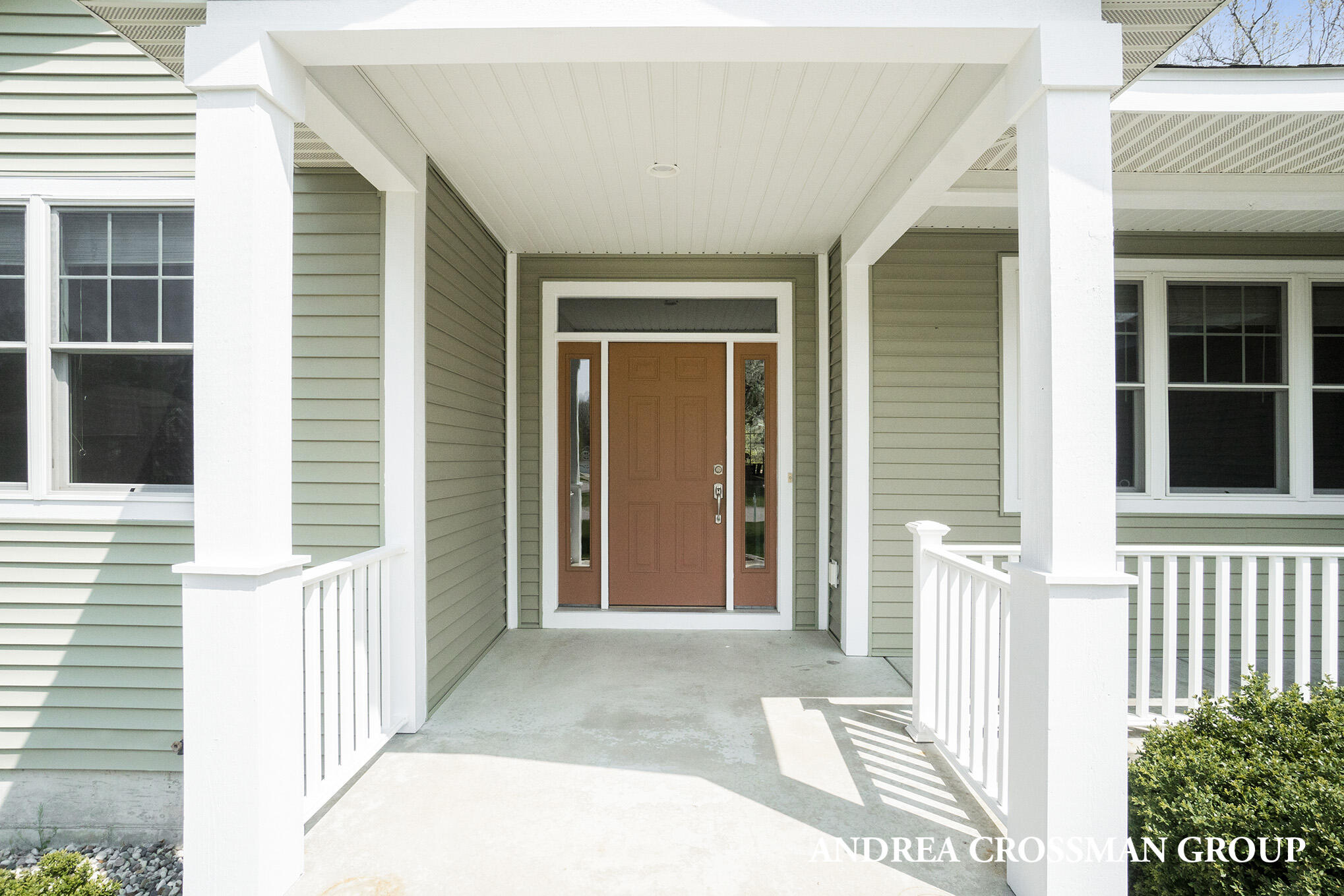 14962 Sandstone Road Grand Haven, MI 49417 - Photo 6 of 39 DSC08148