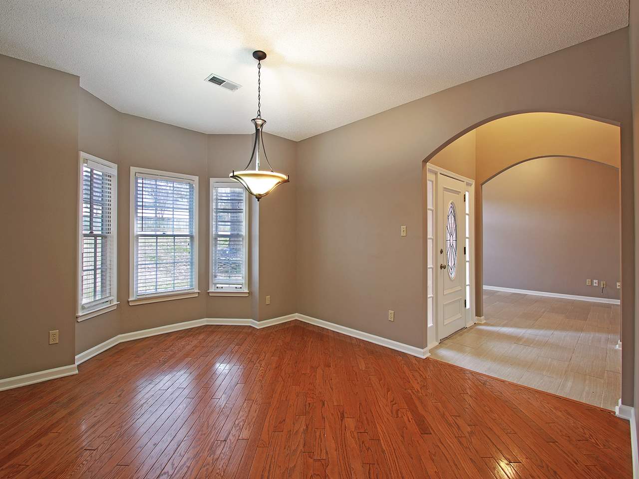 220 West Powell Road Collierville, TN 38017 - Photo 2 of 22 Gallery Image 2