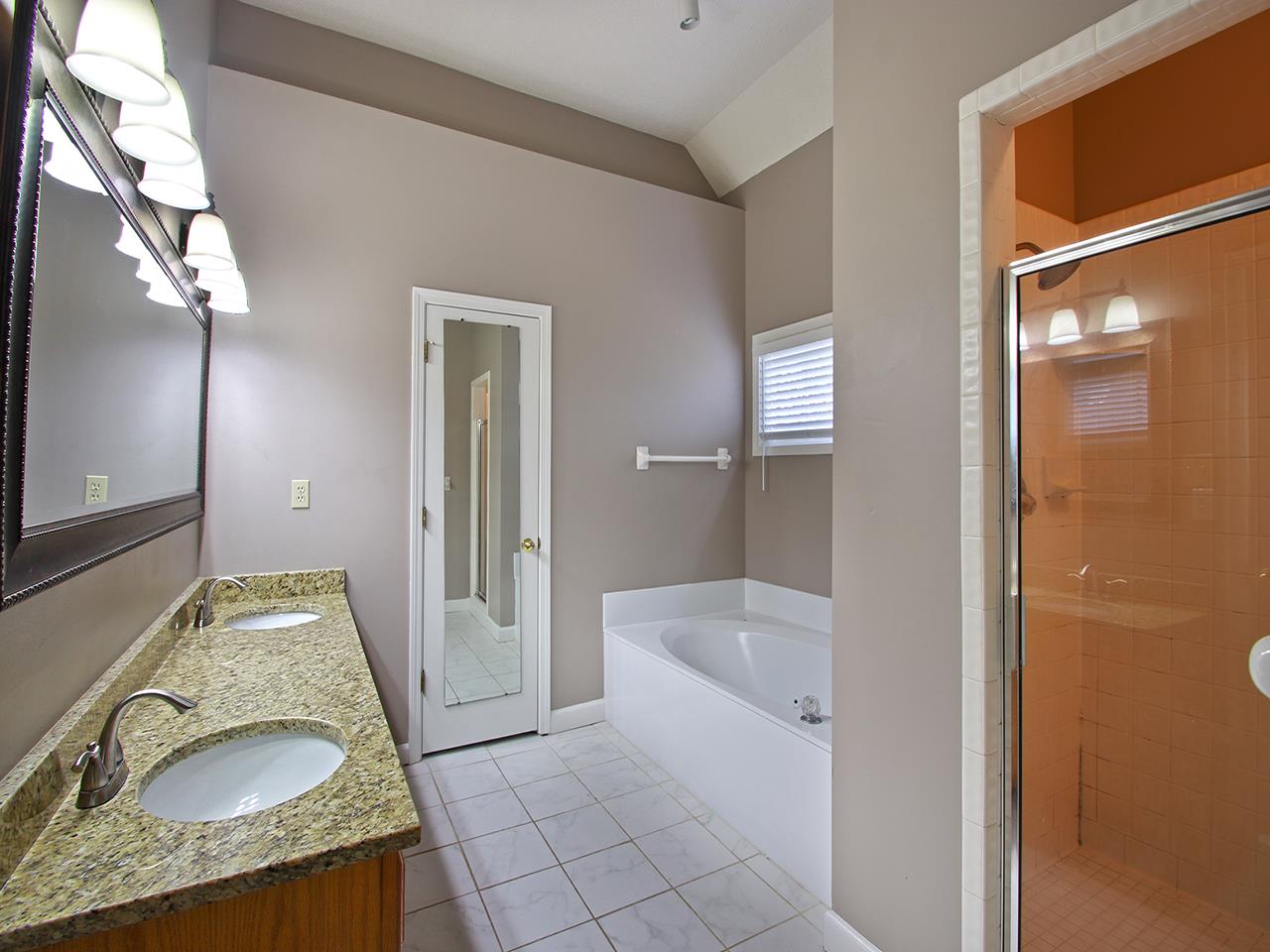 220 West Powell Road Collierville, TN 38017 - Photo 14 of 22 Gallery Image 14