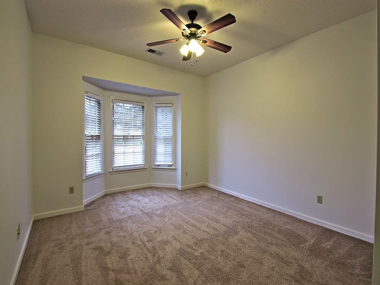 220 West Powell Road Collierville, TN 38017 - Photo 15 of 22 Gallery Image 15