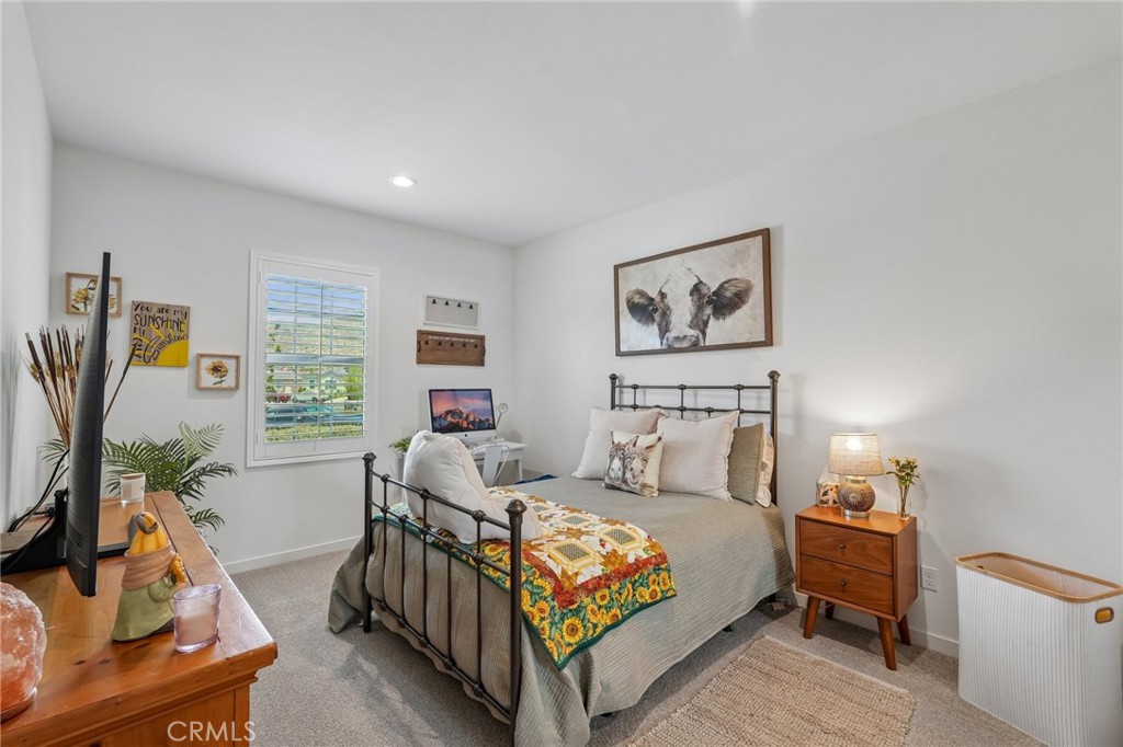 7846 Old Timber Court Riverside, CA 92507 - Photo 21 of 33 Bedroom