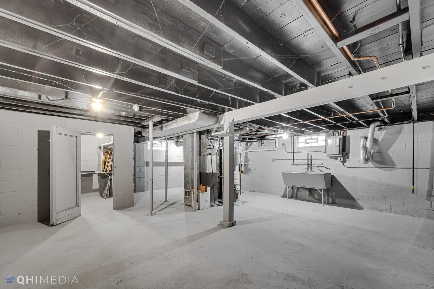 4450 Liverpool Road Lake Station, IN 46405 - Photo 17 of 20 1500x1000