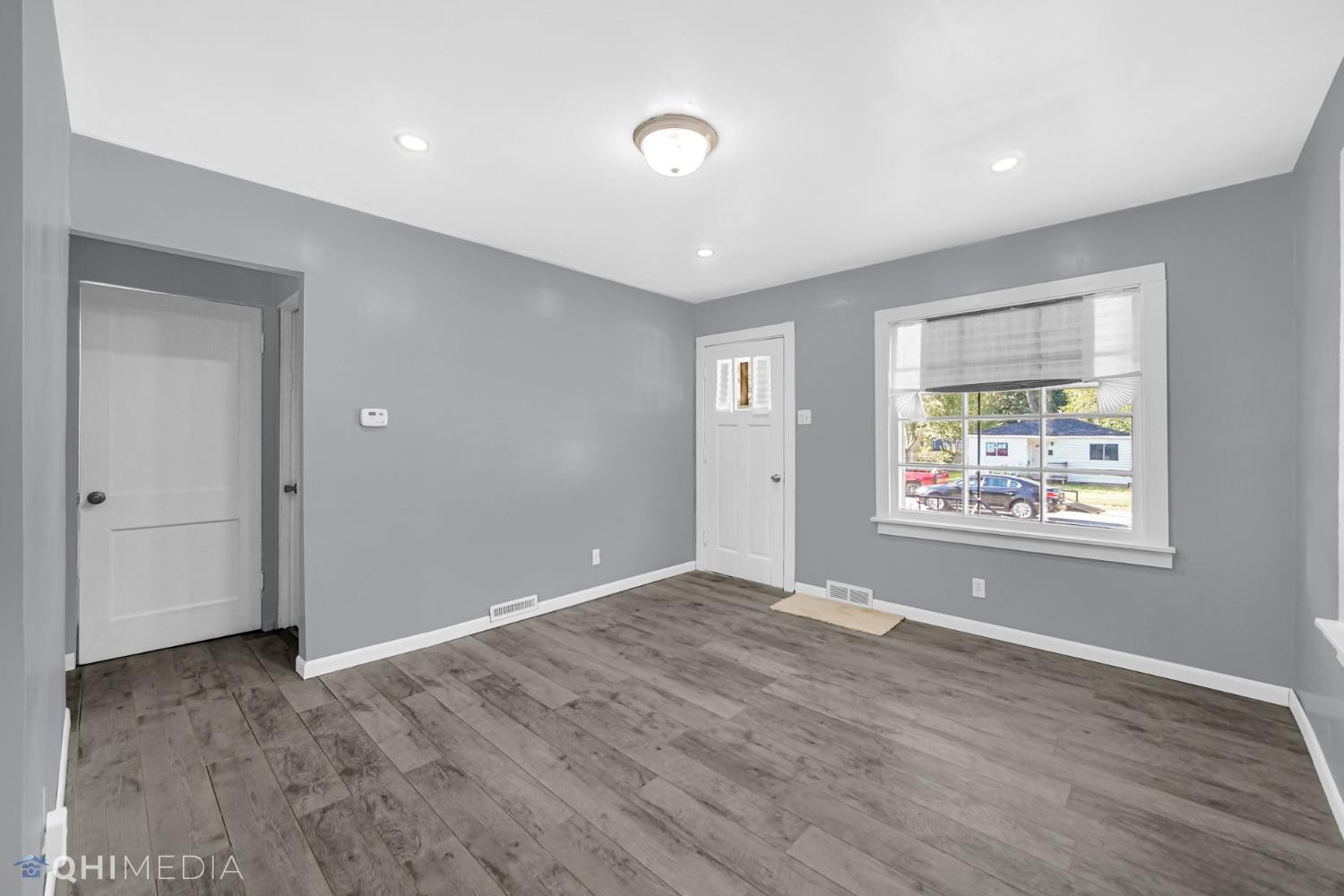 4450 Liverpool Road Lake Station, IN 46405 - Photo 4 of 20 1500x1000