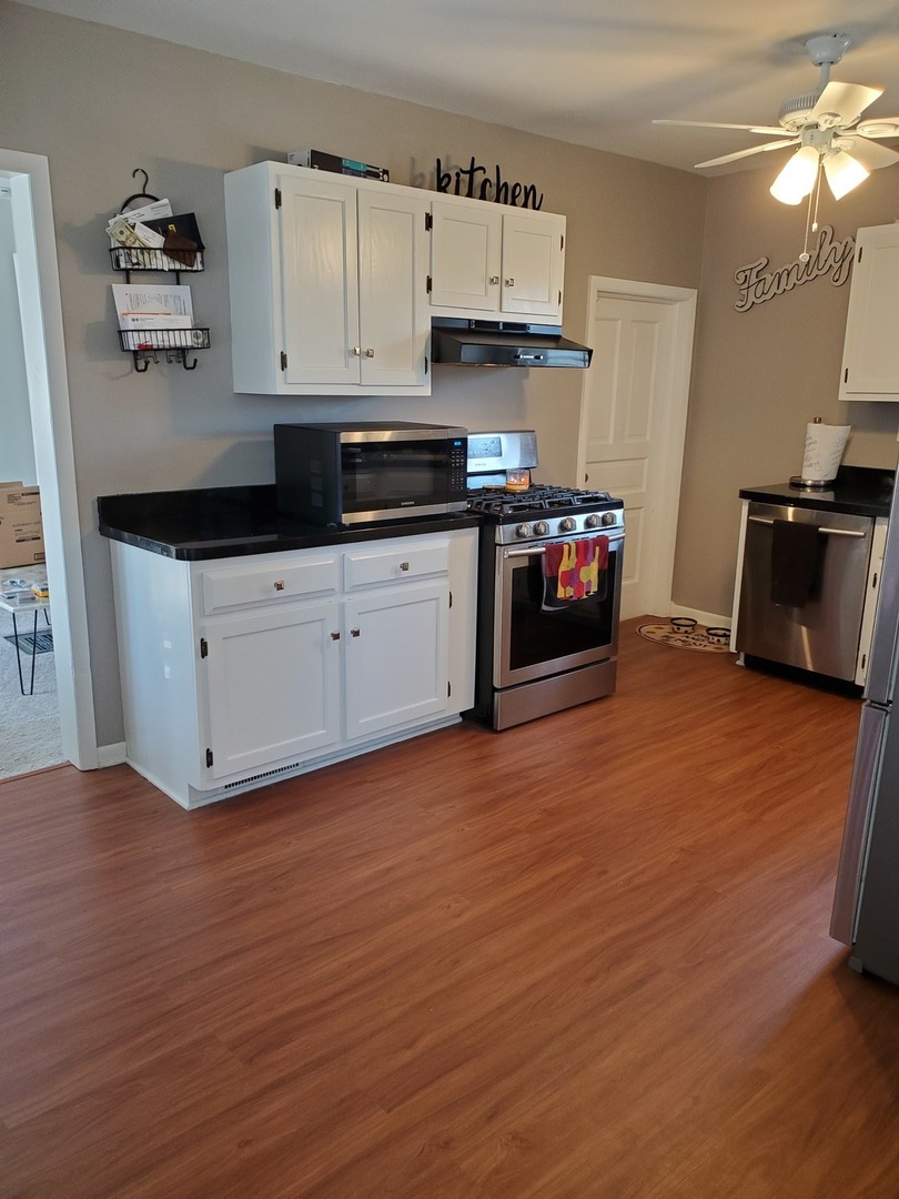 19501 Wolf Road Mokena, IL 60448 - Photo 4 of 16
