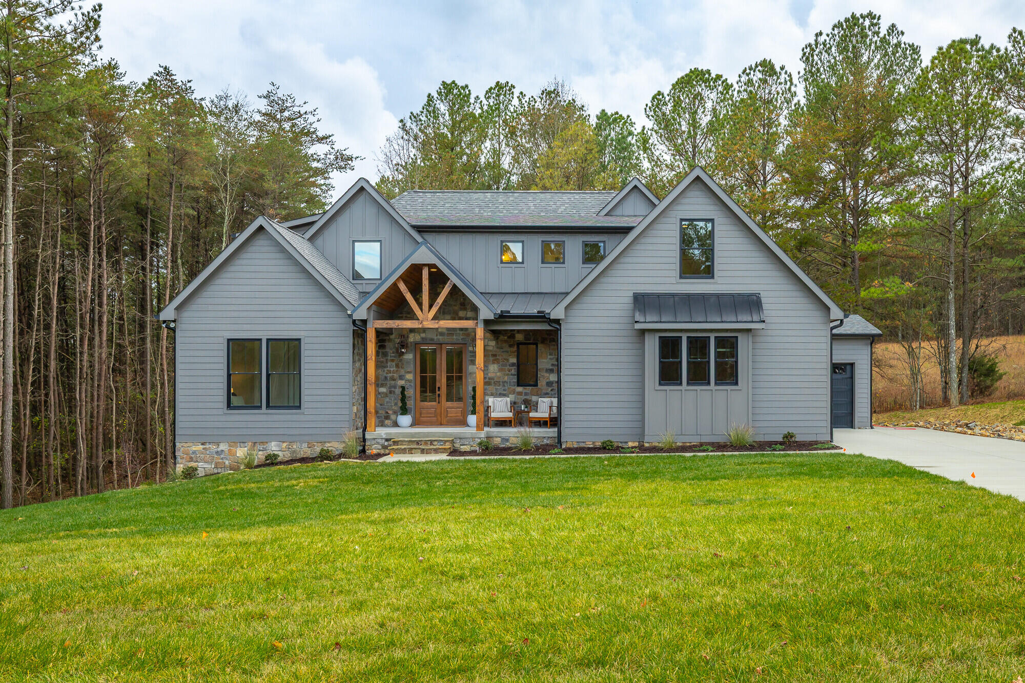 3930 Split Rail Way HD-3