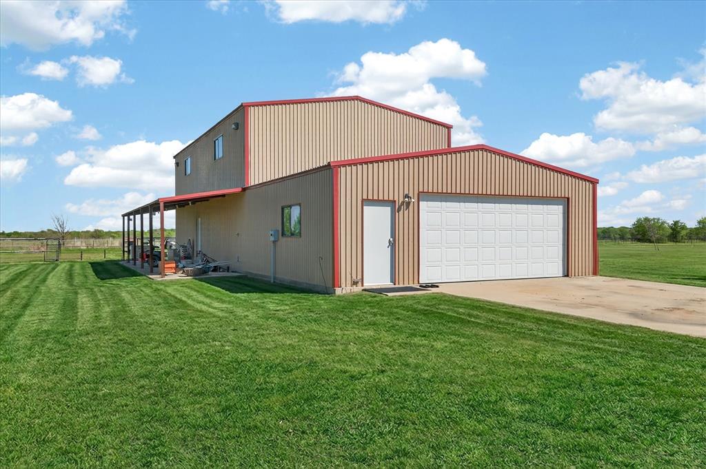 611 Mohawk Street Tioga, TX 76271 - Photo 4 of 37 3600 square foot garage/shop/office with full bathroom