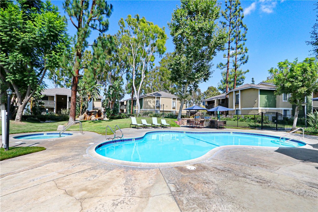 3535 Banbury Drive, Unit 84 Riverside, CA 92505 - Photo 14 of 16