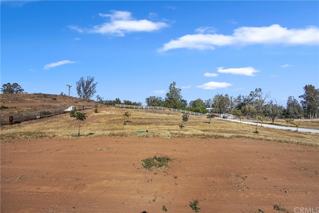 23161 Forrest Road Perris, CA 92570 - Photo 30 of 43 a view of beach and ocean