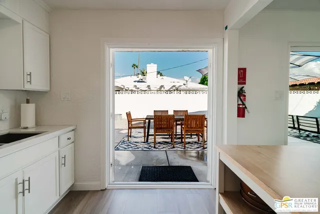 $599,999 | 4114 Calle San Raphael, Palm Springs, CA 92264