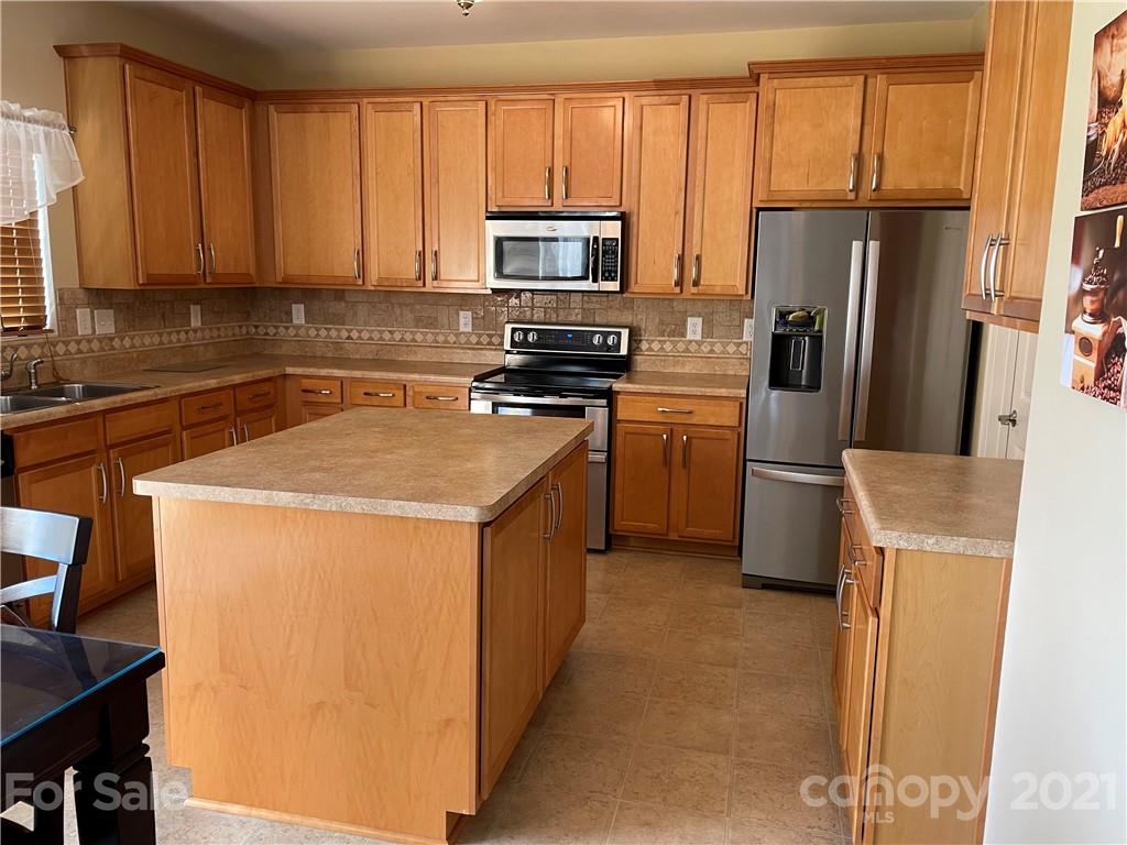 1018 Yellow Bee Road Indian Trail, NC 28079 - Photo 11 of 42 Gallery Image 11