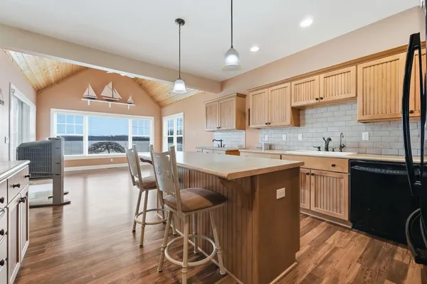 $699,900 | 7122 North 925 East, Fremont, IN 46737