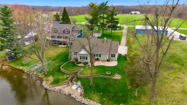 $699,900 | 7122 North 925 East, Fremont, IN 46737