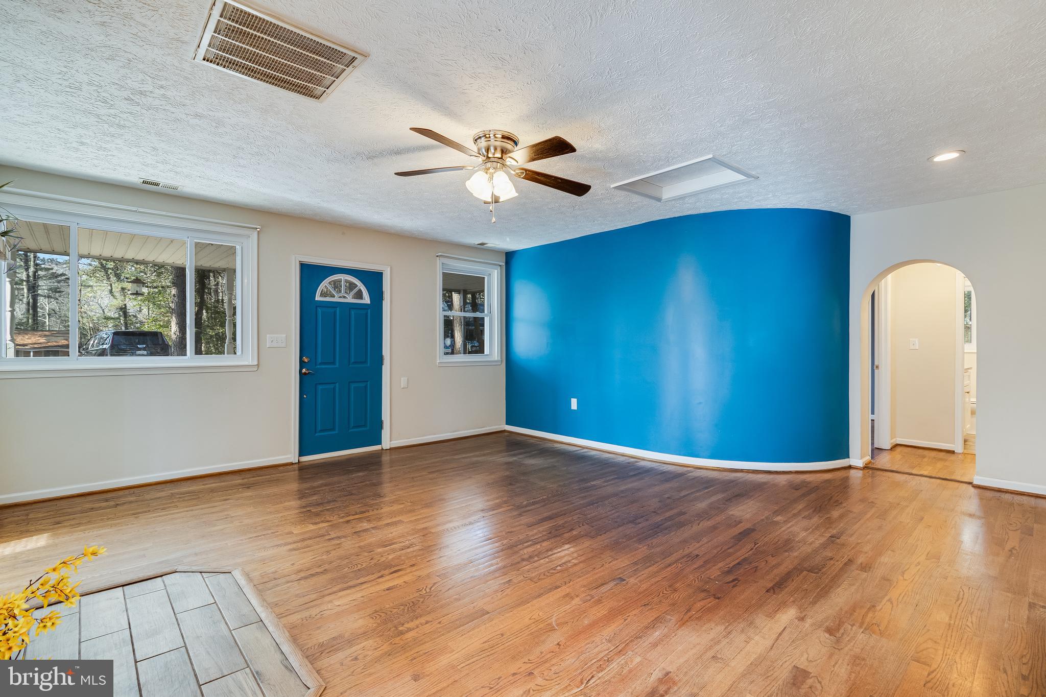 12924 Pine Lane Lusby, MD 20657 - Photo 6 of 31