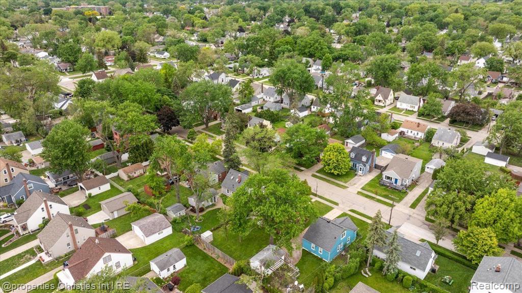 1573 Columbia Road Berkley, MI 48072 - Photo 36 of 38