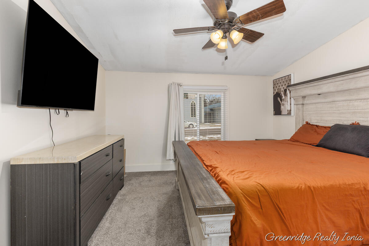 402 Liberty Street Muir, MI 48860 - Photo 8 of 27 402-Liberty_012