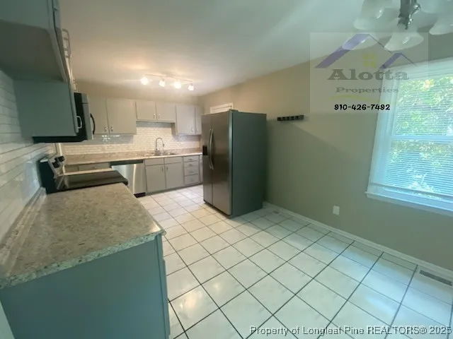 $1,800 | 5312 Bluewater Place, Fayetteville, NC 28311