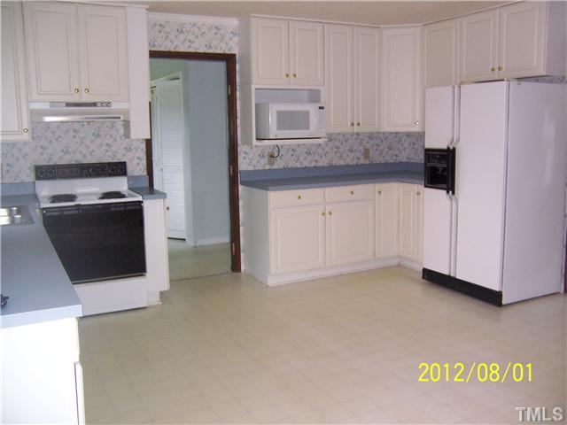 8201 Poole Road Knightdale, NC 27545 - Photo 4 of 18 Gallery Image 4