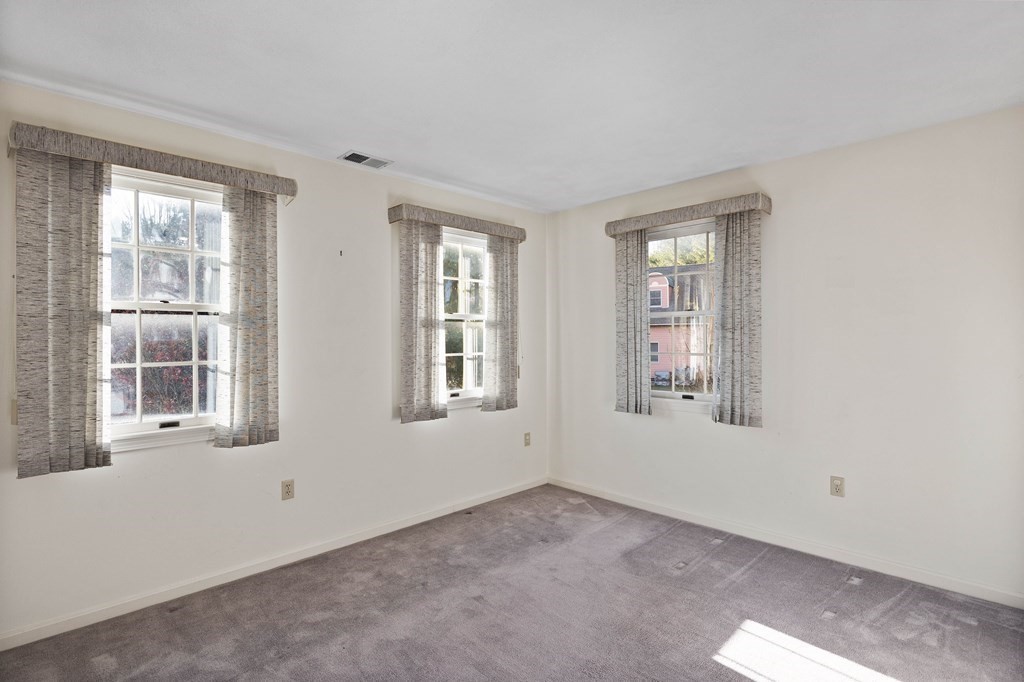 25 Spruce Road North Reading, MA 01864 - Photo 29 of 39