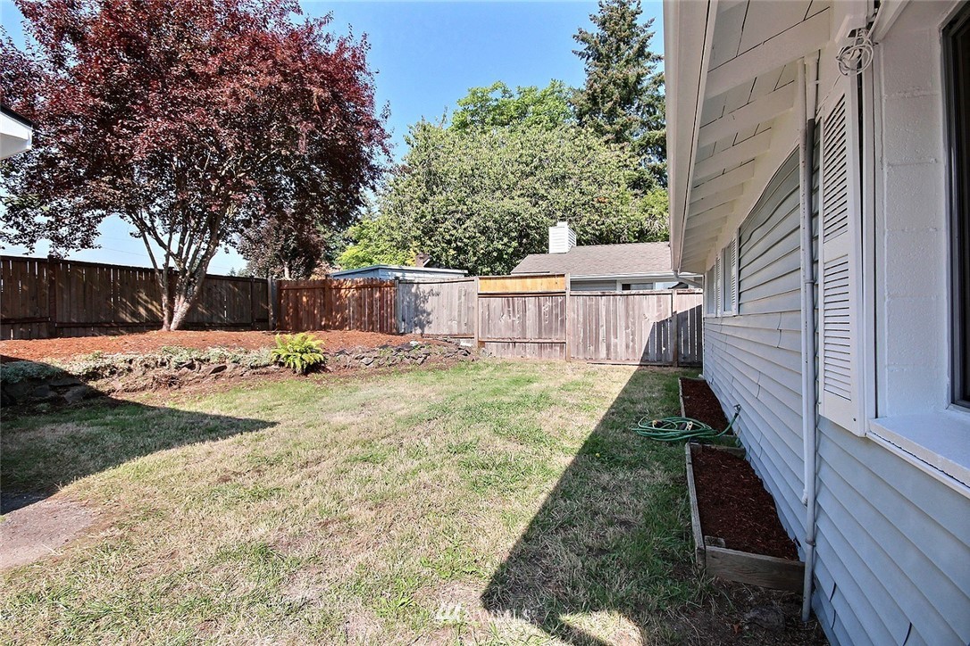 687 Redmond Avenue Northeast Renton, WA 98056 - Photo 14 of 19 Gallery Image 14