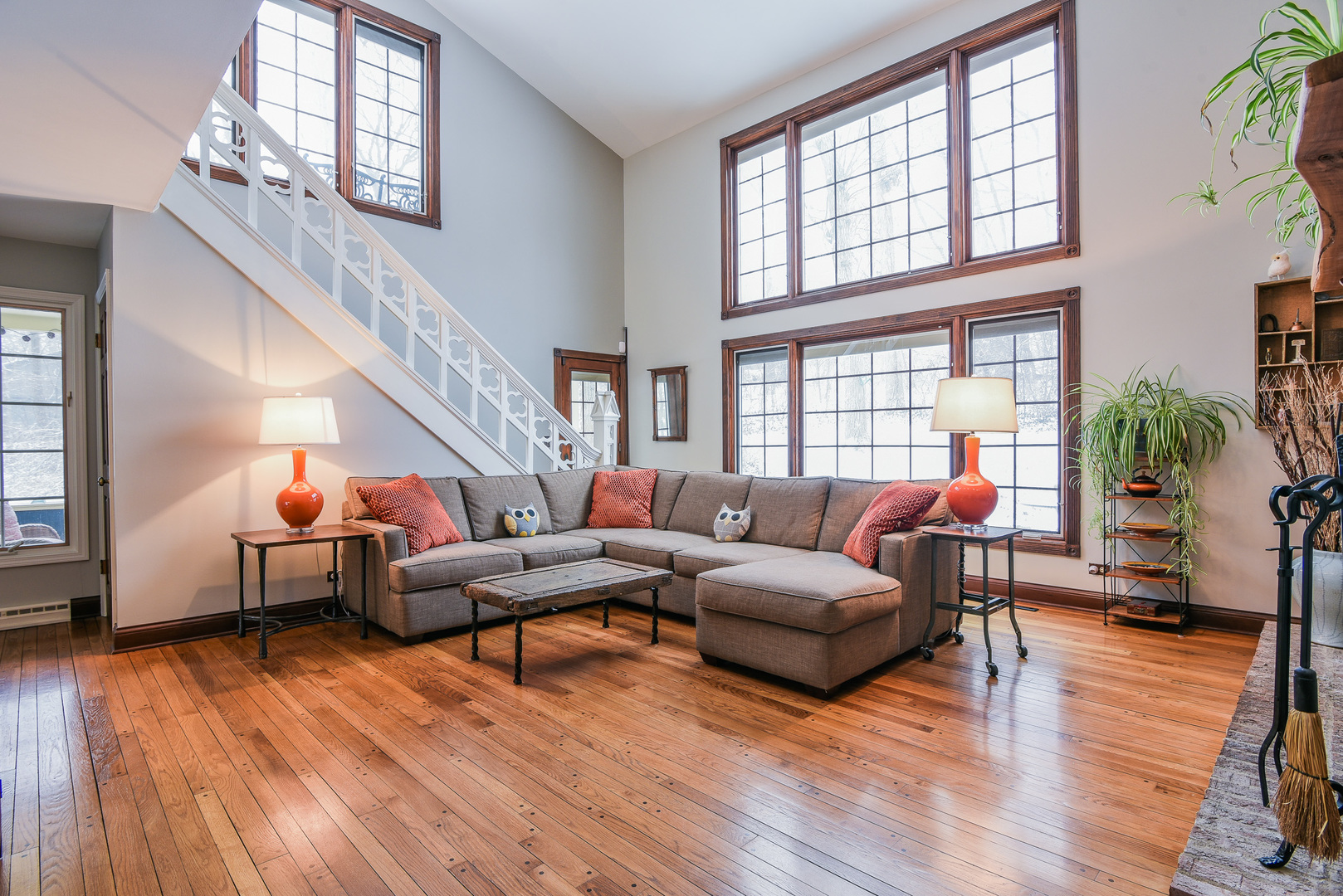 41W417 Farview Road Elburn, IL 60119 - Photo 6 of 29 a living room with furniture and a wooden floor
