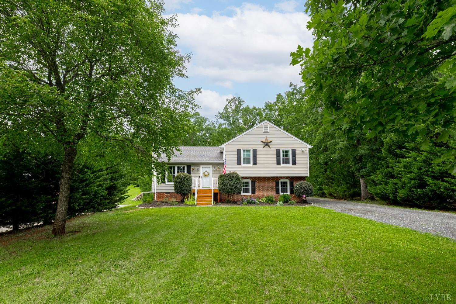 2217 Sunburst Road Evington, VA 24550 - Photo 3 of 45