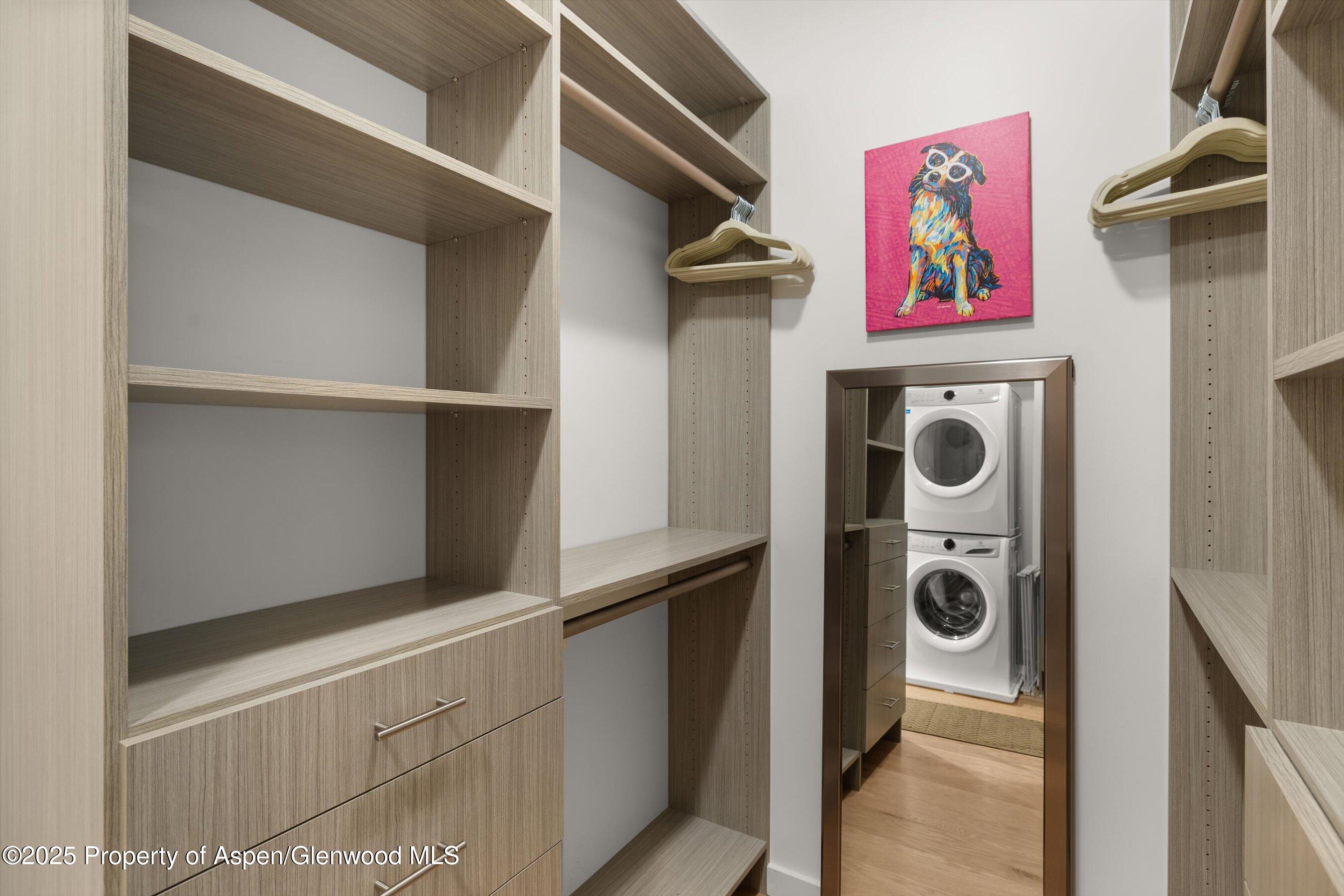 800 South Mill Street, Unit 303C Aspen, CO 81611 - Photo 13 of 32 a utility room with dryer and washer