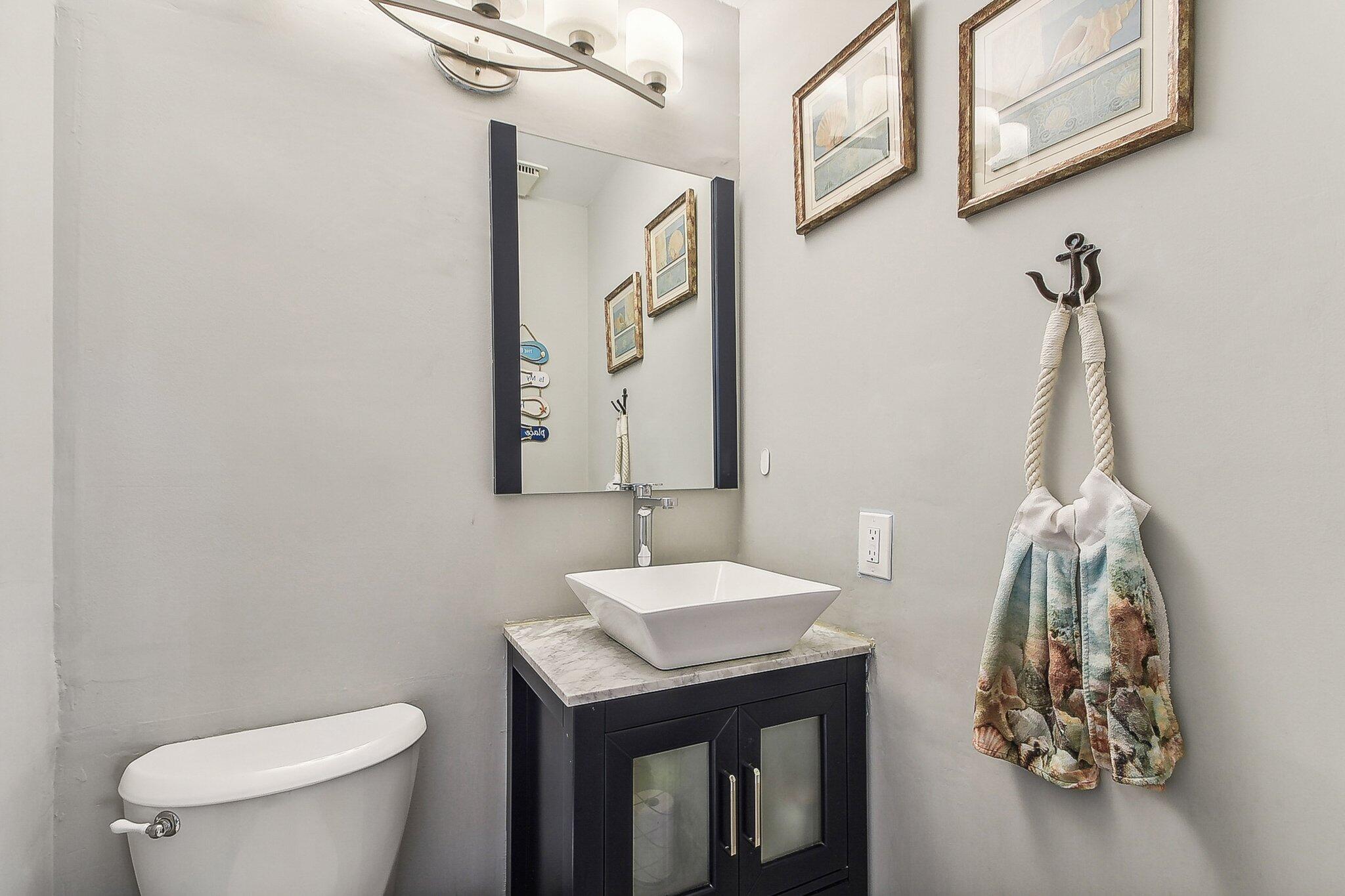 11063 Oakdale Road Boynton Beach, FL 33437 - Photo 25 of 65 Guest Bath